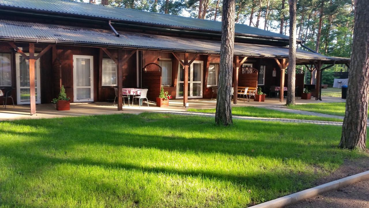 Hotel Eljot Sielpia Wielka Exterior foto